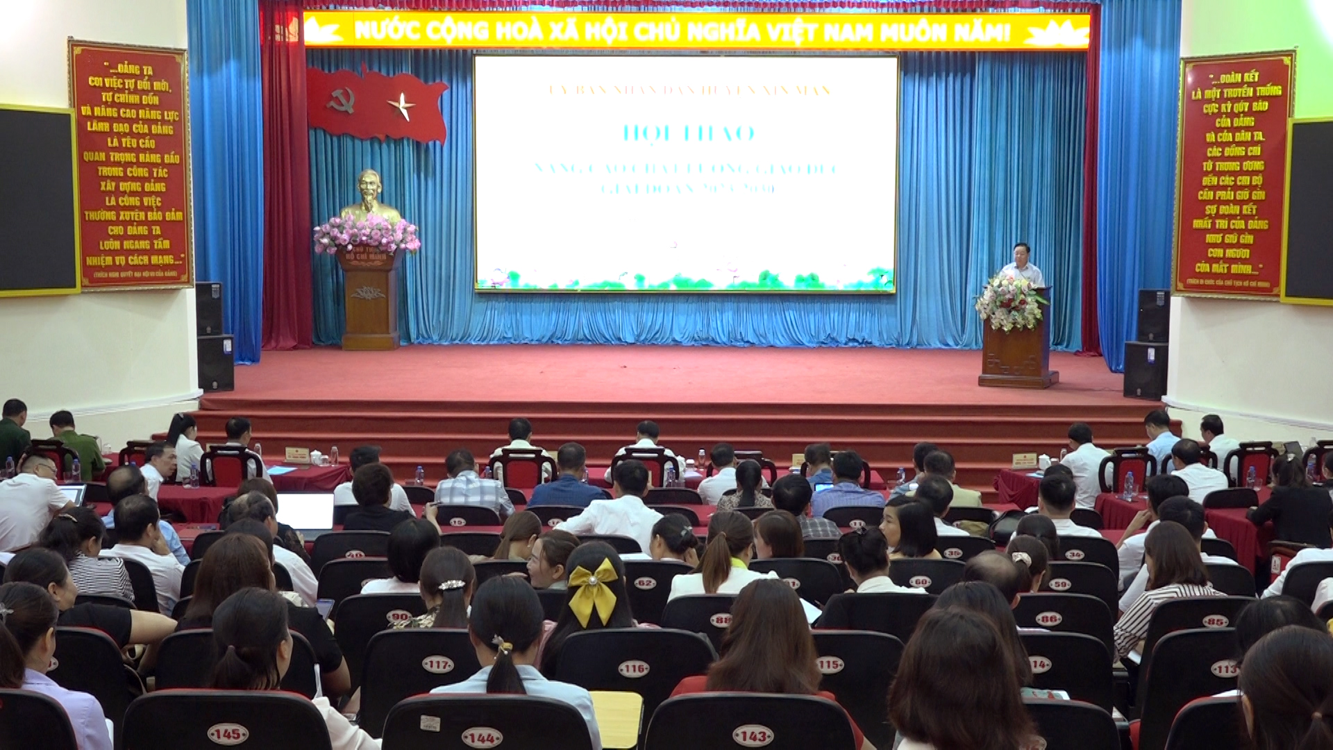 Hội thảo Nâng cao chất lượng giáo dục huyện Xín Mần, giai đoạn 2023-2030