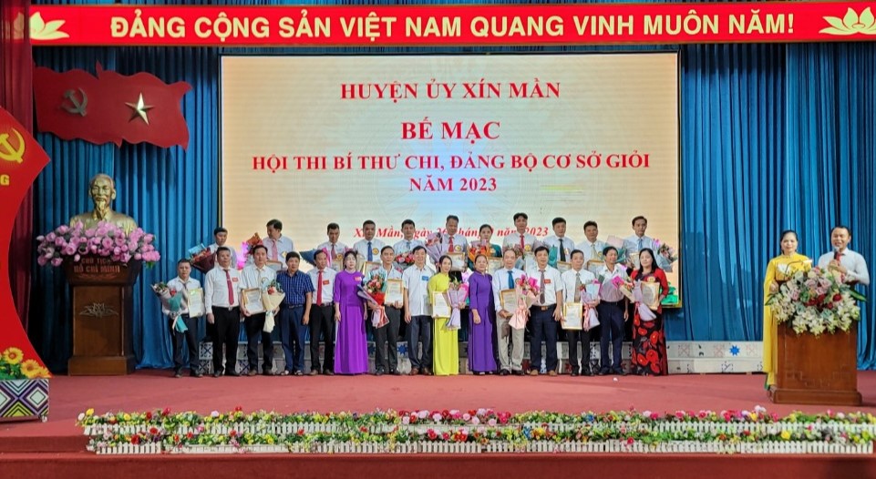 Bế mạc hội thi Bí thư Chi, Đảng bộ cơ sở giỏi huyện Xín Mần năm 2023