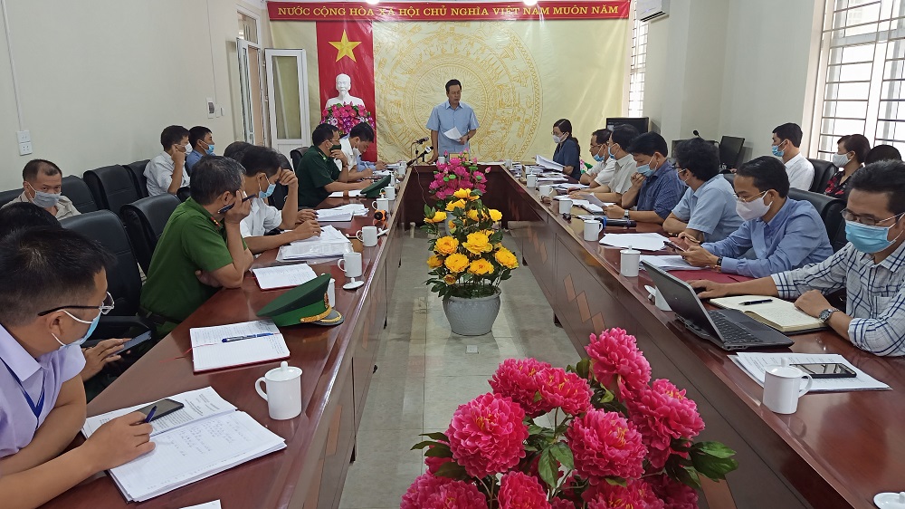 Chủ tịch UBND tỉnh Hà Giang kiểm tra các công trình dự án tại Xín Mần