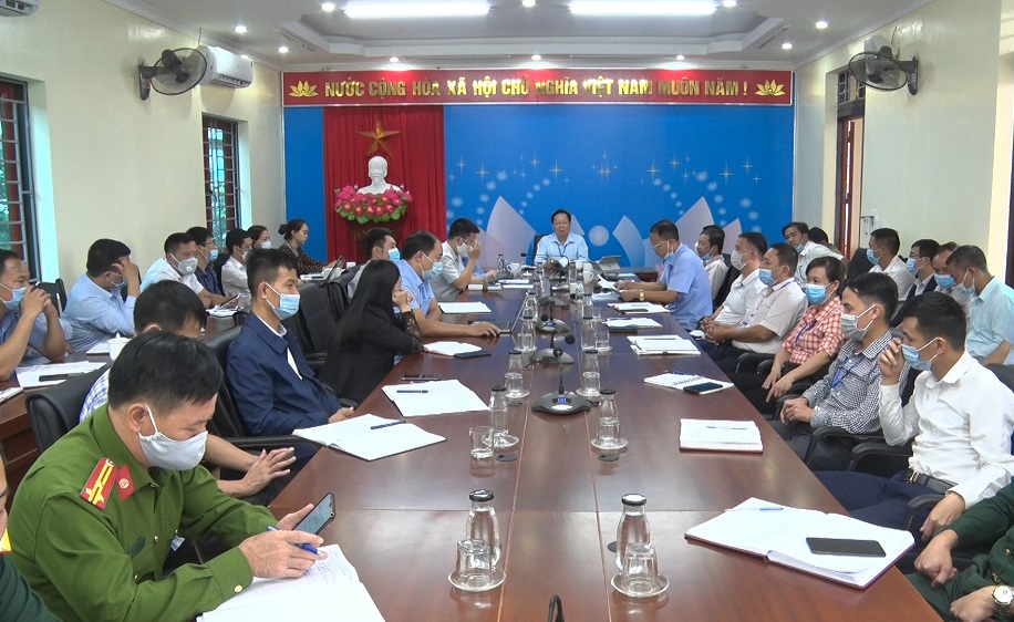 Huyện Xín Mần họp Ban chỉ đạo phòng, chống dịch bệnh Covid-19