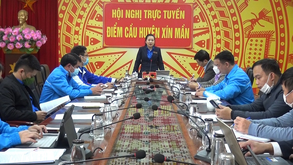 Đoàn công tác Tỉnh đoàn Hà Giang làm việc tại huyện Xín Mần