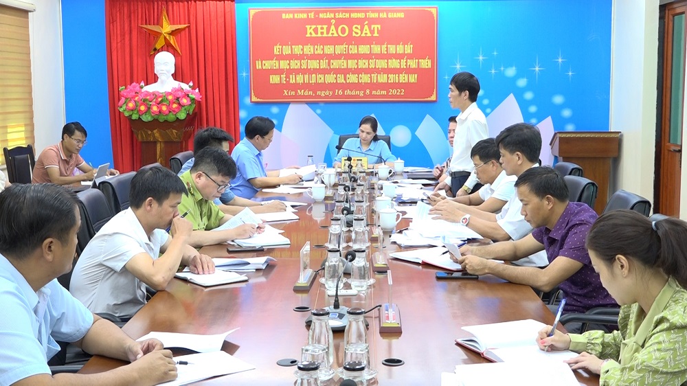 Ban kinh tế, ngân sách HĐND tỉnh khảo sát tại huyện Xín Mần