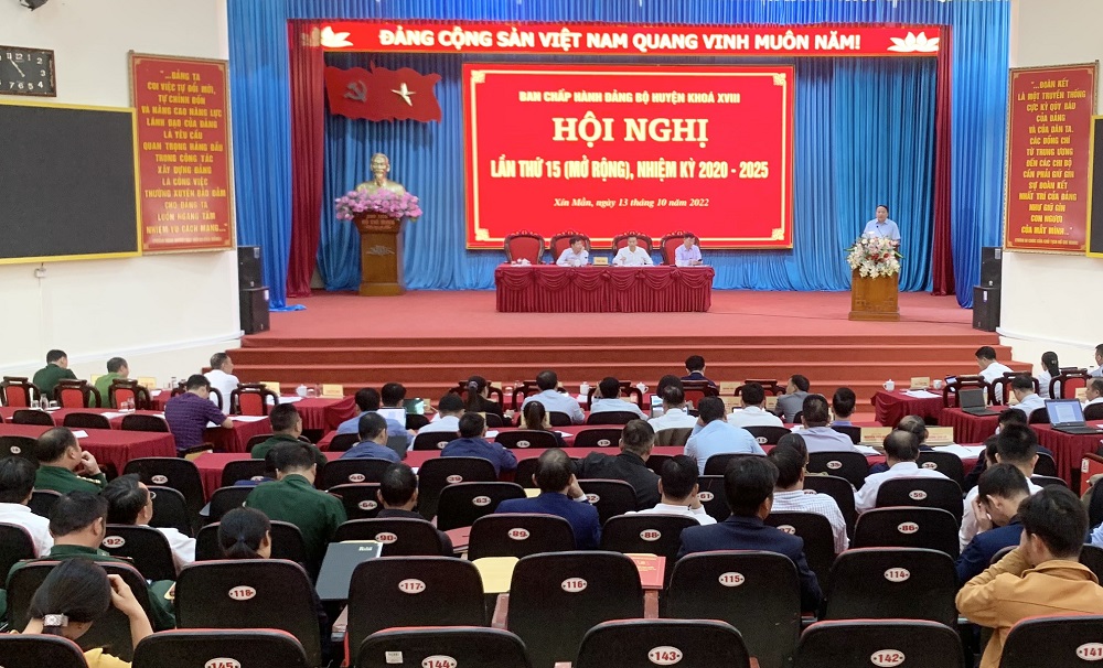 Hội nghị BCH Đảng bộ huyện Xín Mần lần thứ 15 mở rộng